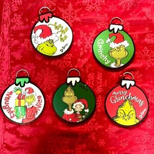 Grinch Christmas Decor